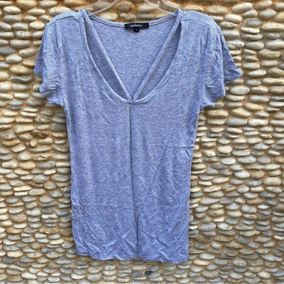 Ambiance Gray Short Sleeve Tee. Size Small.  EUC! - Picture 1 of 4